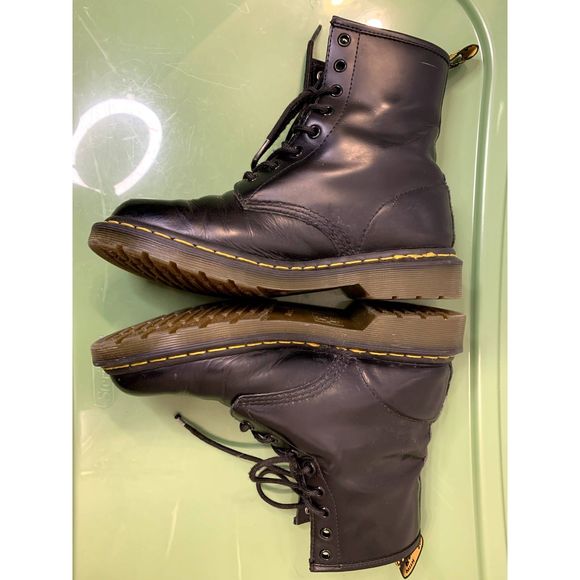 Dr. Martens 1460 Women's Black Smooth Leather Lace Up Boots Size US 9/ EU 41 - Picture 8 of 11